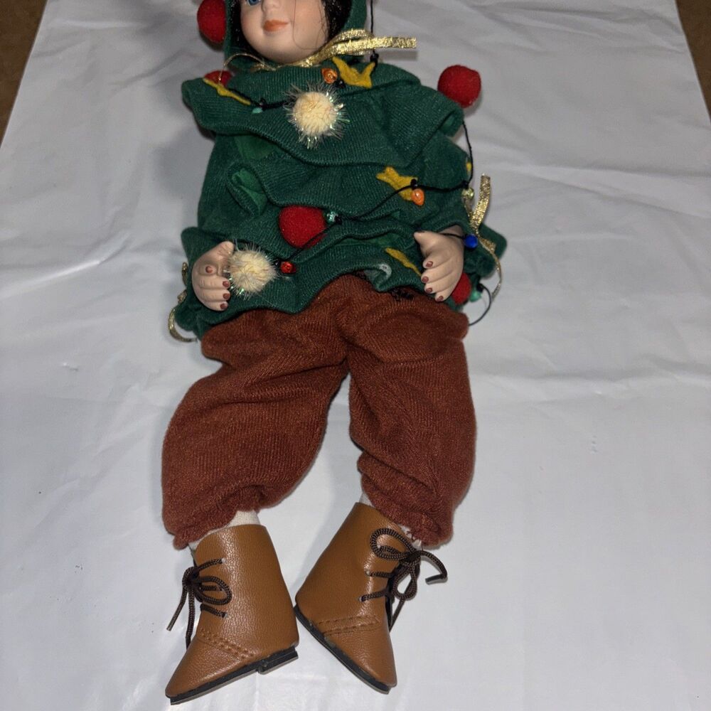Vintage Cracker Barrel Porcelain Christmas Doll Elf Shelf Sitter - Picture 4 of 5